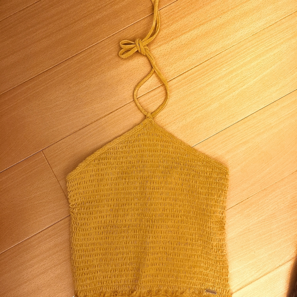 Hollister halter cropped top yellow